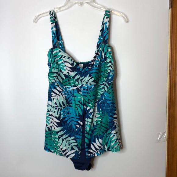 Tropical Escape Women's White Blue One Piece Swimsuit 14 PLUS SIZE - Picture 1 of 7